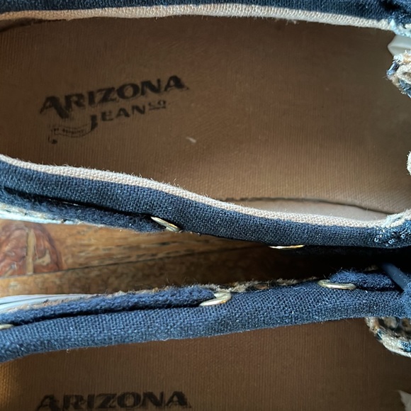 ARIZONA JEANS SEQUIN LOAFERS 6-1/2 - Picture 3 of 7